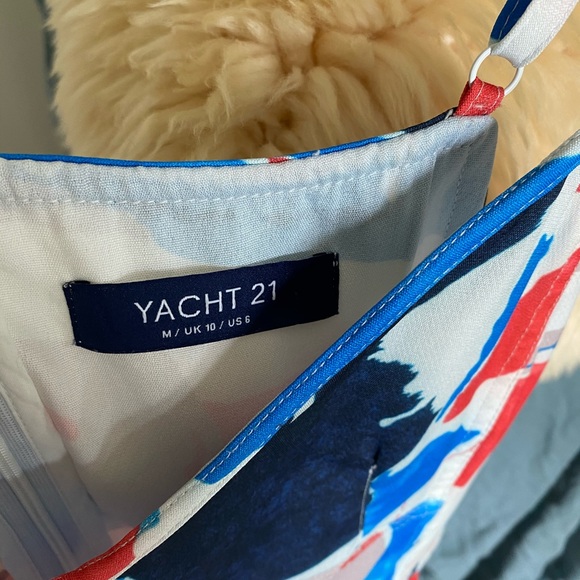 Modern Romper - Picture 3 of 4